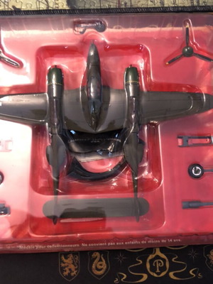 Lockhead P38 fighter plane collectible new