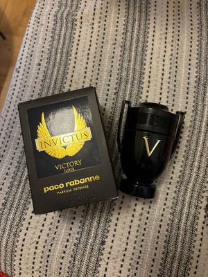 Paco Rabanne Invictus Elixir 50 ml like new