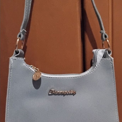 Small shoulder bag turquoise with gold details, new