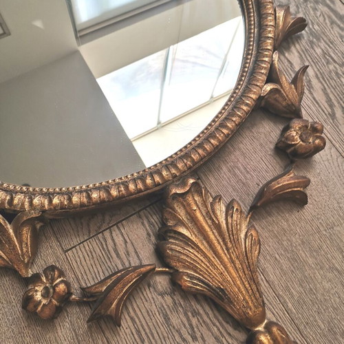 Vintage wall mirror with carved wooden frame like new, Louis XVI style
