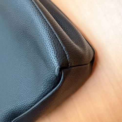Mango crossbody bag like new, black