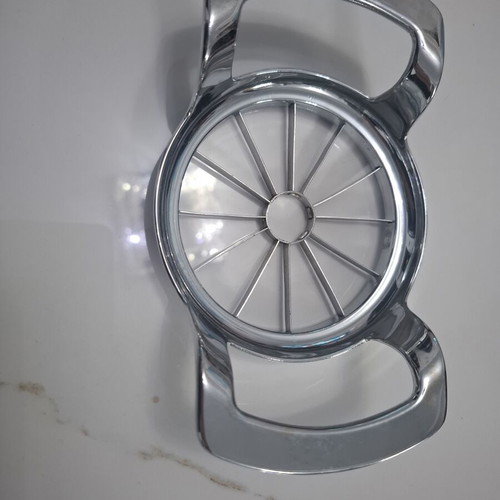 Apple Cutter and Corer 12 Slices like new