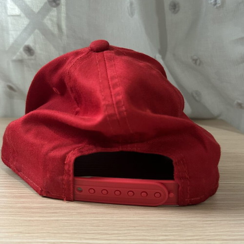 Spider-Man hat like new, red with black details, official Marvel product