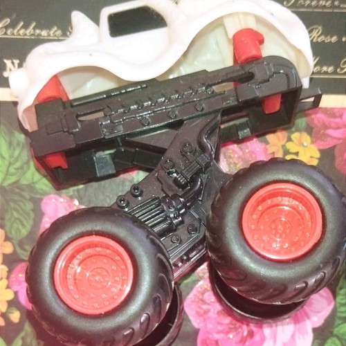 Hotwheels Monsterjam White Dog used collectible toy car
