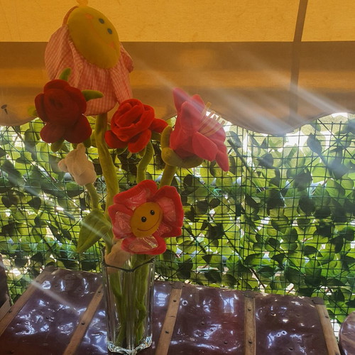 Artificial flowers like new, set of 5
