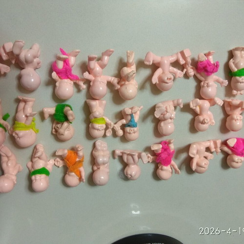 Lucky charms and wish dolls collection like new, 71 pieces