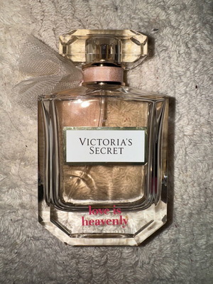 Victoria Secret Love is Heavenly like new