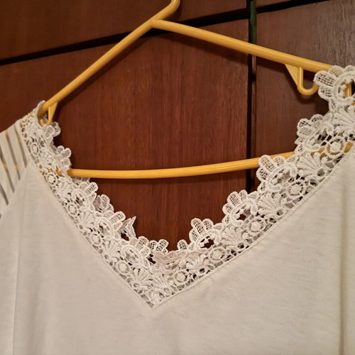 Amelie blouse XXL white with lace and sheer sleeves