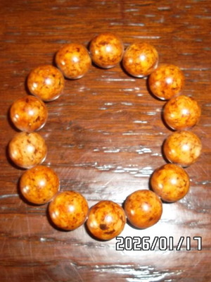 Bracelet with beads new orange with elastic cord