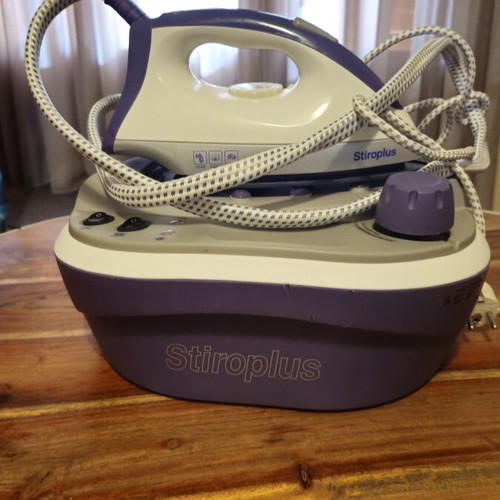 Stiroplus SP-1011 Steam Iron System 5bar Pressure with 800ml Tank