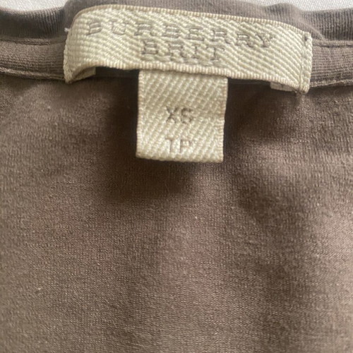 Burberry blouse like new, size XS with stretch fabric