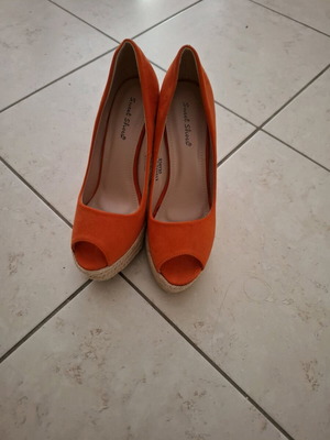 Summer platform shoes new, size 39, orange