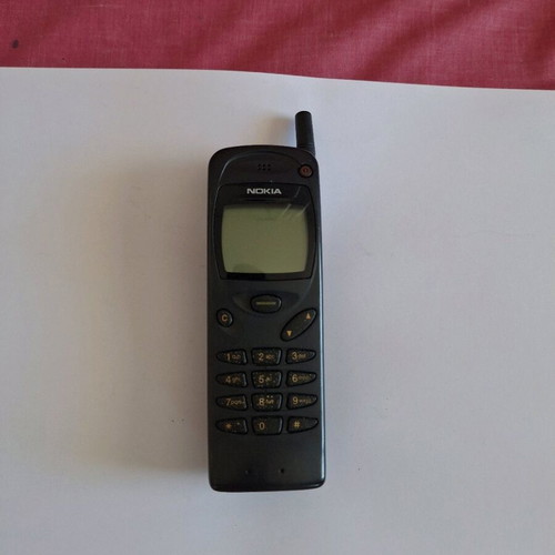 Nokia 3110 (NHE-8) like new black mobile phone