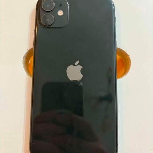Apple iPhone 11 4/64GB black like new with charger and headphones