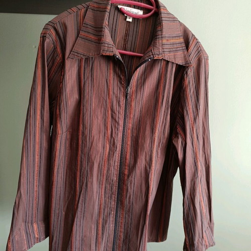 Striped brown and orange Unique shirt used, size L