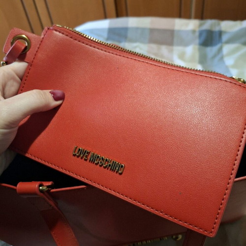 Love Moschino large red shoulder bag like new with pouch