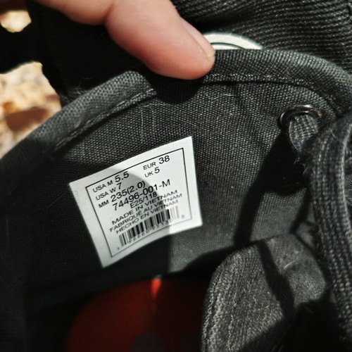 Stranger Things x Palladium hiking boots size 38 like new, black