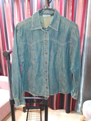 Women's shirt used, size M / 38 / 10