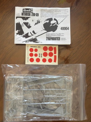 Revell Mitsubishi Zero-Sen model kit 1:72 scale
