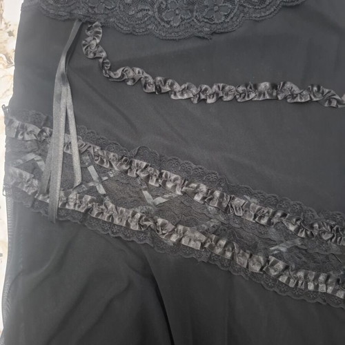 Mary Lides Gothic Lolita black skirt with lace and ribbons, L