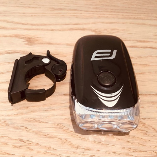Full set bicycle with detachable basket, FORCE LED lights and mirrors