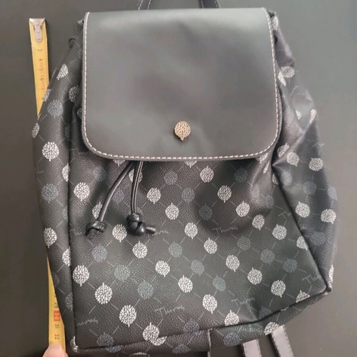 Thiros backpack like new, black and gray