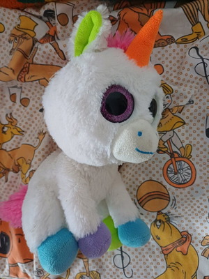 Plush unicorn new