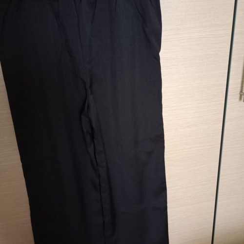 Women's set new, black, size small with wide fit
