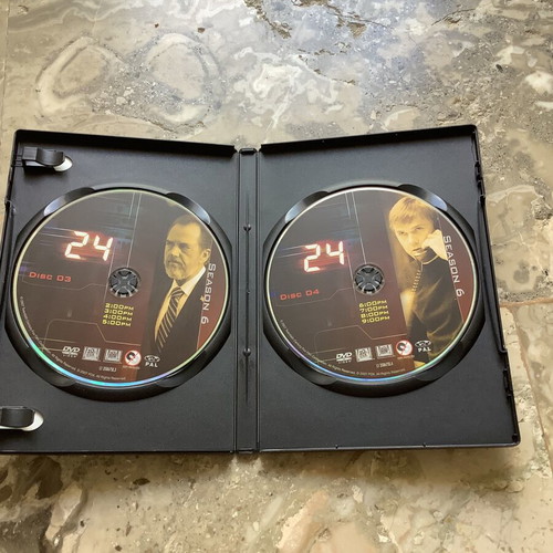 24 Season 6 DVD set used with Greek subtitles