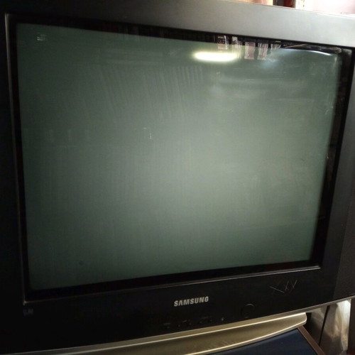 Samsung 21-inch cw21z503n TV used without remote
