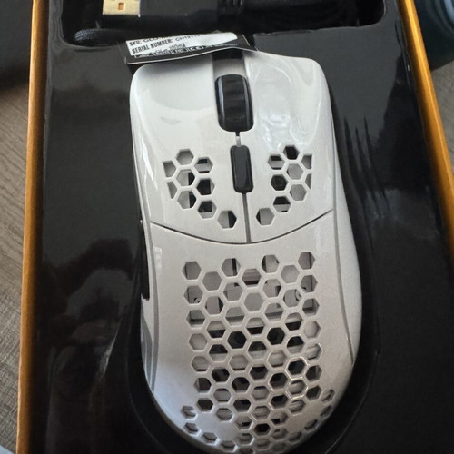 Glorious Model D- (Minus) White gaming mouse brand new, sealed