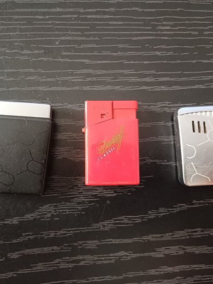 Davidoff Cigarettes vintage lighters set of 3