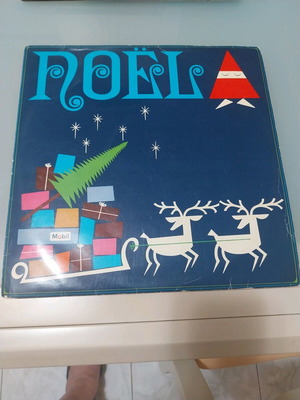 Vinyl record 33 rpm with Christmas melodies like new