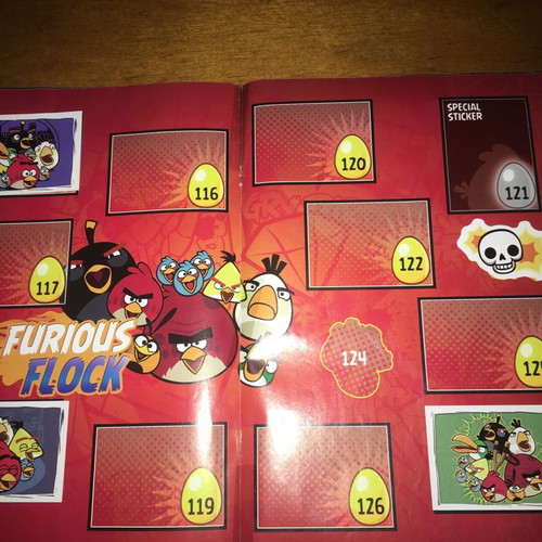 Άλμπουμ αυτοκόλλητων Angry Birds μεταχειρισμένο με 39 χαρτάκια στα 208