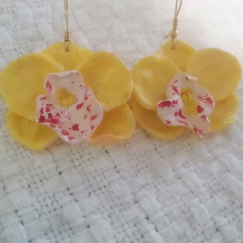 Orchid earrings like new, handmade from polymer clay