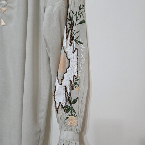 Peace and Chaos tunic like new, one size, colorful embroidery