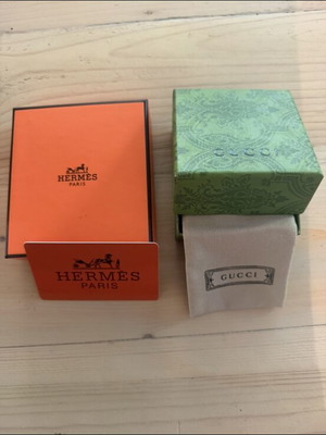 Κουτιά δώρου για κοσμήματα Hermes και Gucci, 2 τεμάχια