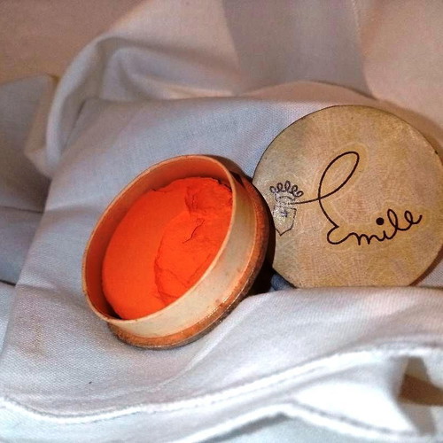 Emile rouge used vintage cardboard box