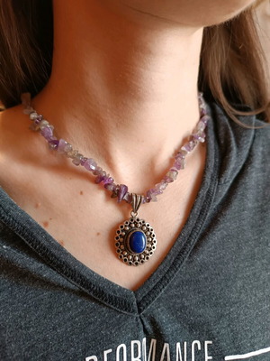 Gregio necklace like new with amethyst and vintage 925 pendant