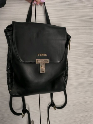 Verde backpack used, black shoulder bag