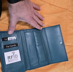 Guy Laroche leather wallet new, petrol color