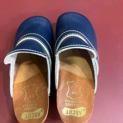 Δερμάτινα παιδικά clogs καινούργια, ορθοπαιδικά, μέγεθος 29, μπλε