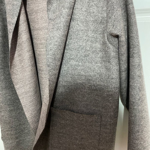 Grey coat like new, light wool
