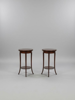 Set of side tables like new
