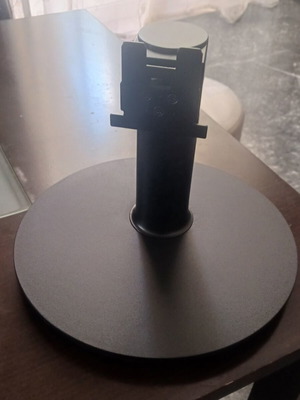 Monitor stand