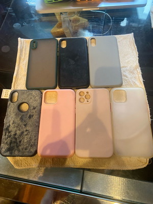 iPhone XS cases used, pack