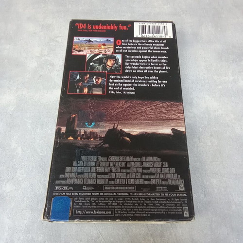 Independence Day VHS tape used, action adventure movie 1990