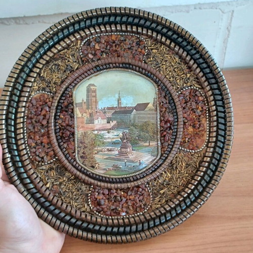 Mosaic wall decoration used with semi-precious stones and metal