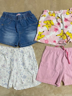 Set of 4 shorts for girl 3-4