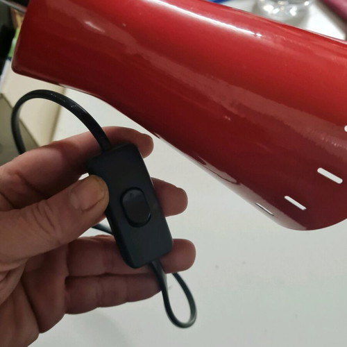 Desk lamp HD 712 like new, red with clip